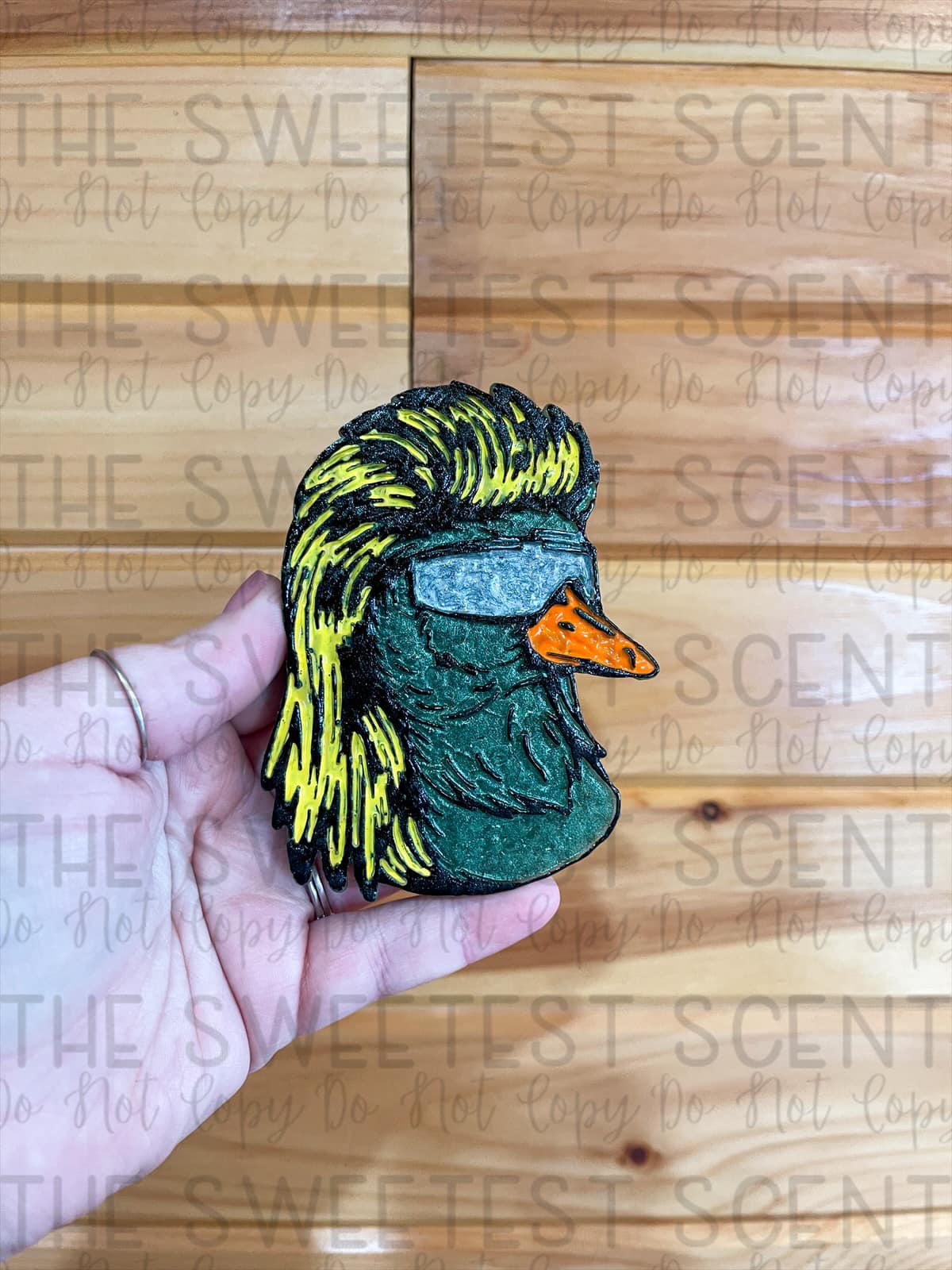 MULLET DUCK