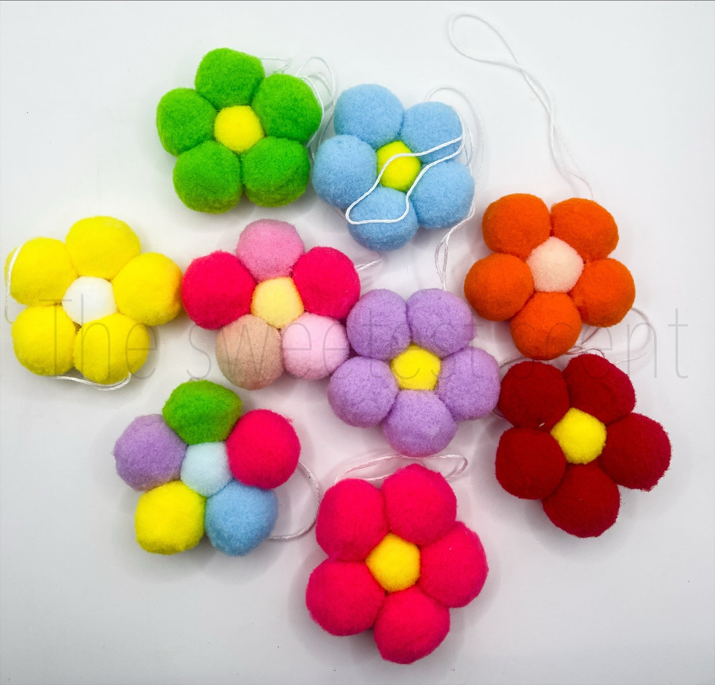 FELT FLOWER DIFFUSERS