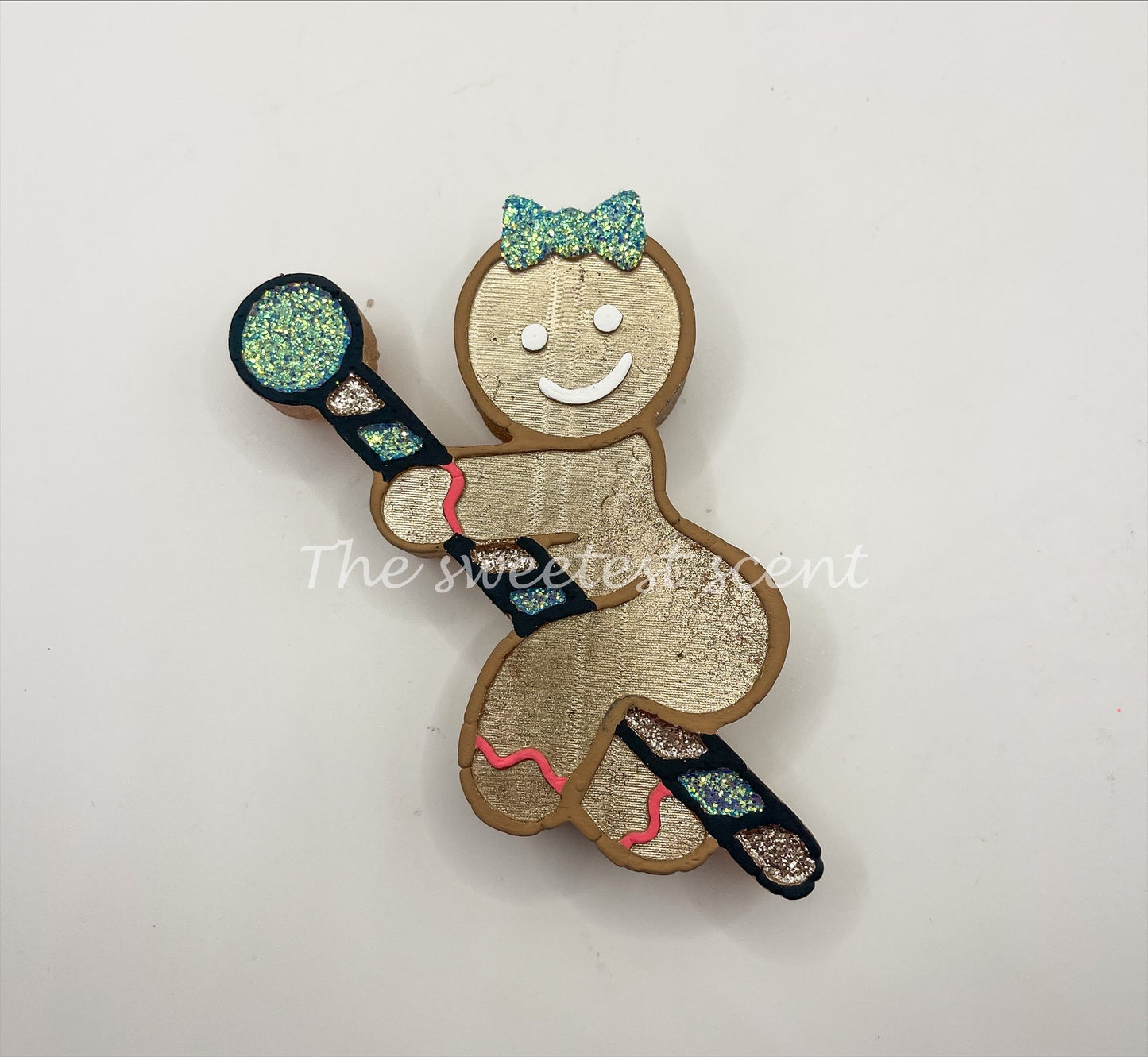 GINGERBREAD DANCER