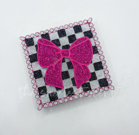 Checkered bow - RTS FRESHIE - MAHOGANY APPLE