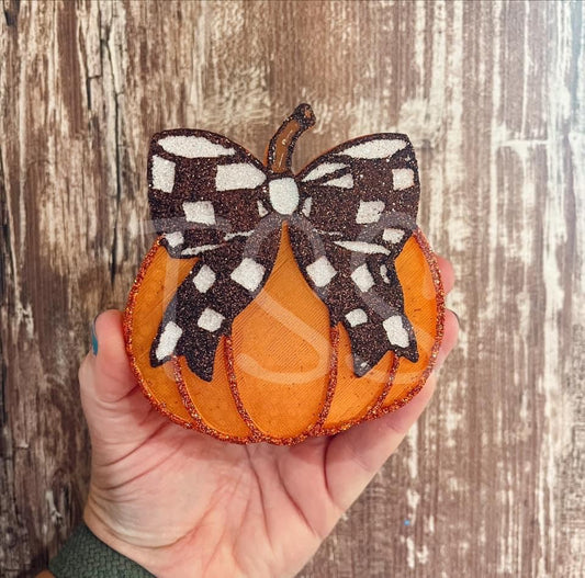 CHECKERED BOW PUMPKIN