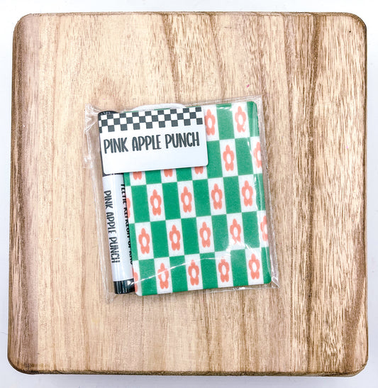GREEN FLORAL CHECKERS FELTIE - PINK APPLE PUNCH