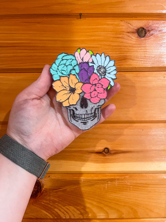 FLORAL SKULL
