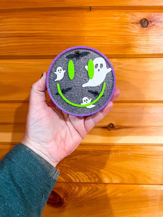 SPOOKY SMILEY